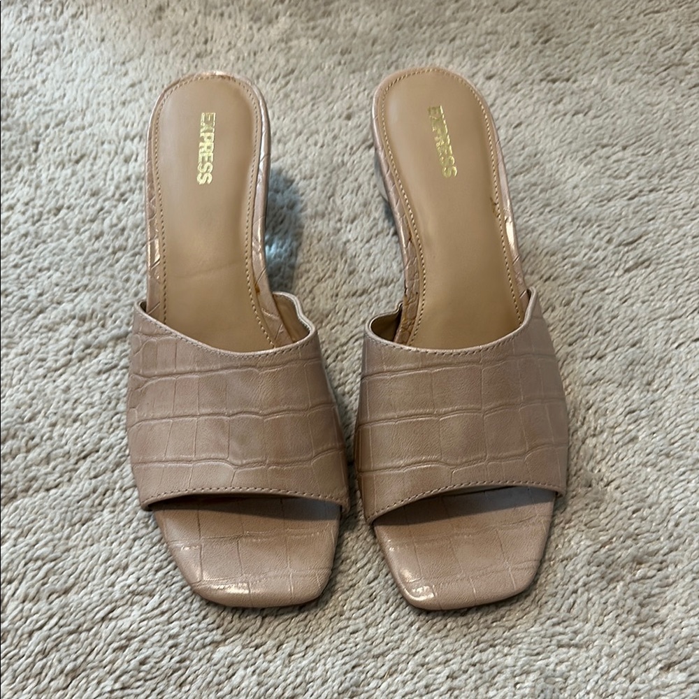 Express Women's Pink Slide Sandals